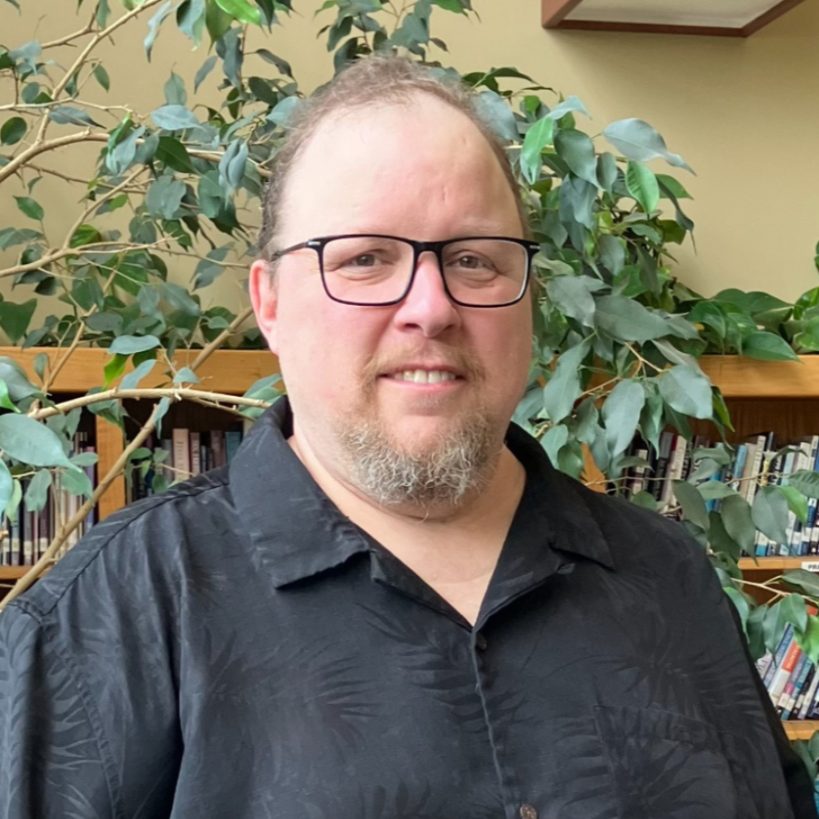 Lawrence Carriere - Social Medai Manager